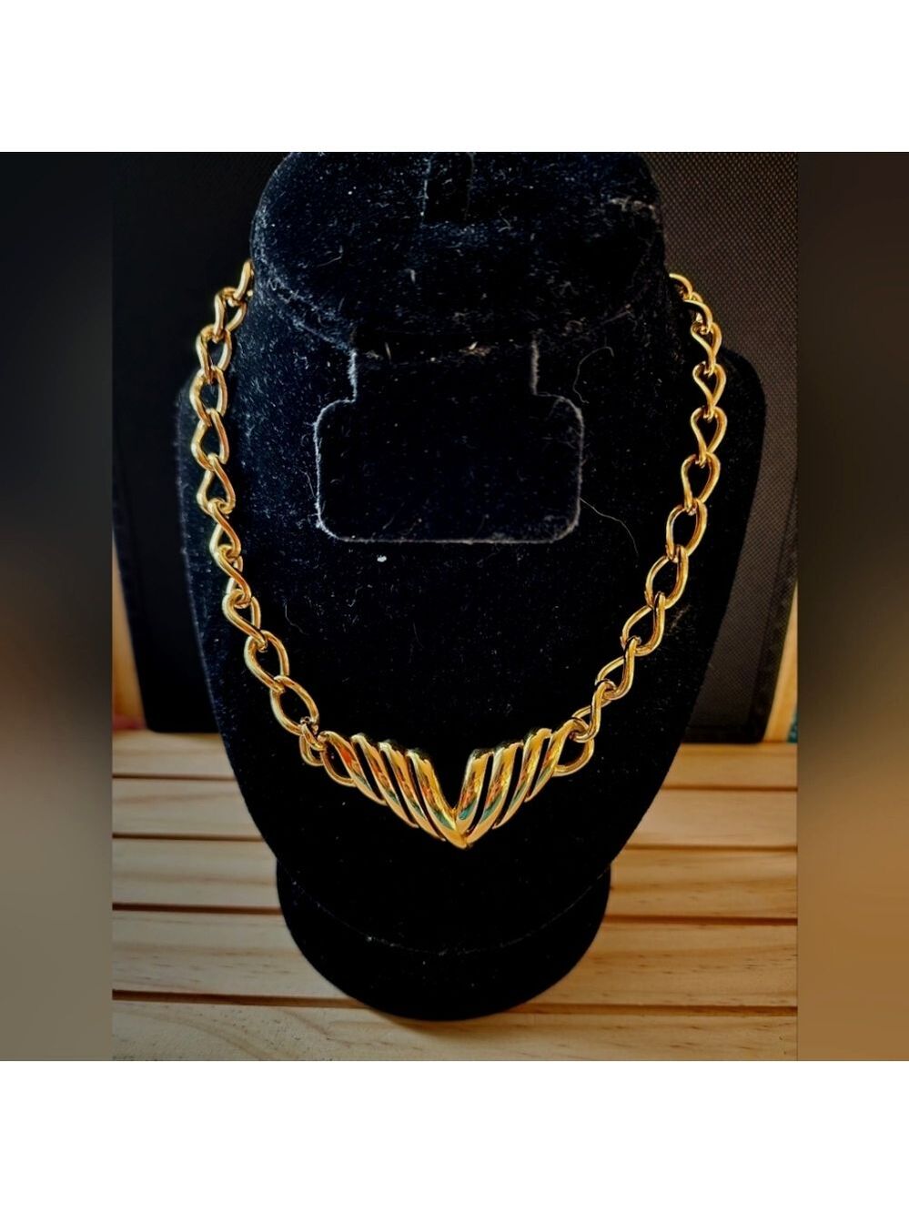 Napier Goldtone Twisted Chevron Statement Necklace EUC VTG
